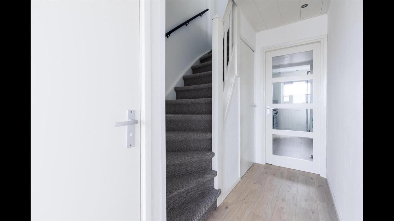 Nice Spacious House Near Schiphol And Citycentre Zwanenburg Exterior foto